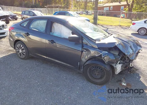 2017 Ford Focus S from USA, damaged, VIN 1FADP3E25HL262671